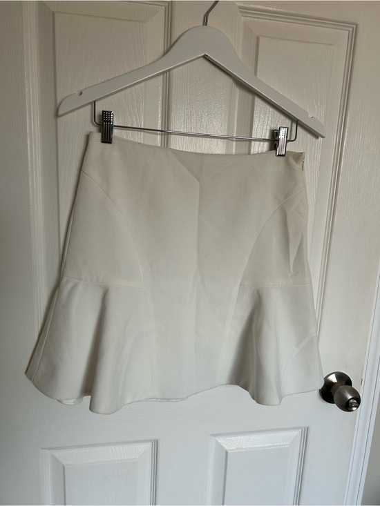 Aryn K Dresses & Skirts - Aryn K White Flared Skater Skirt